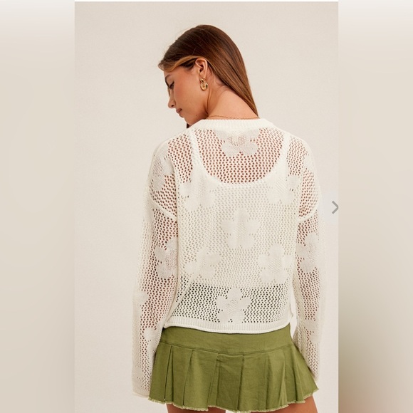 🌹NWOT: HEM & THREAD FLORAL OPEN STITCH CARDIGAN - Picture 2 of 8